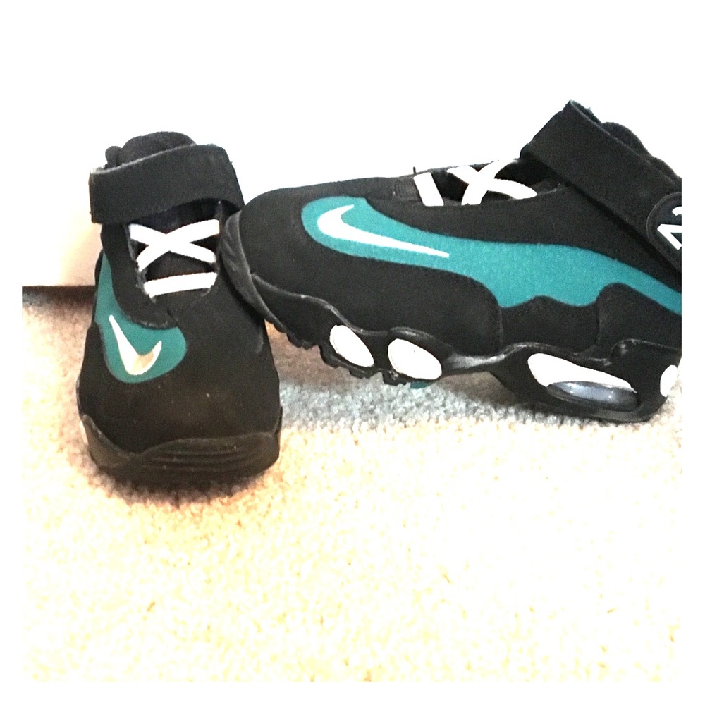 Boys 9C Ken Griffy Max #1, 9C EUC